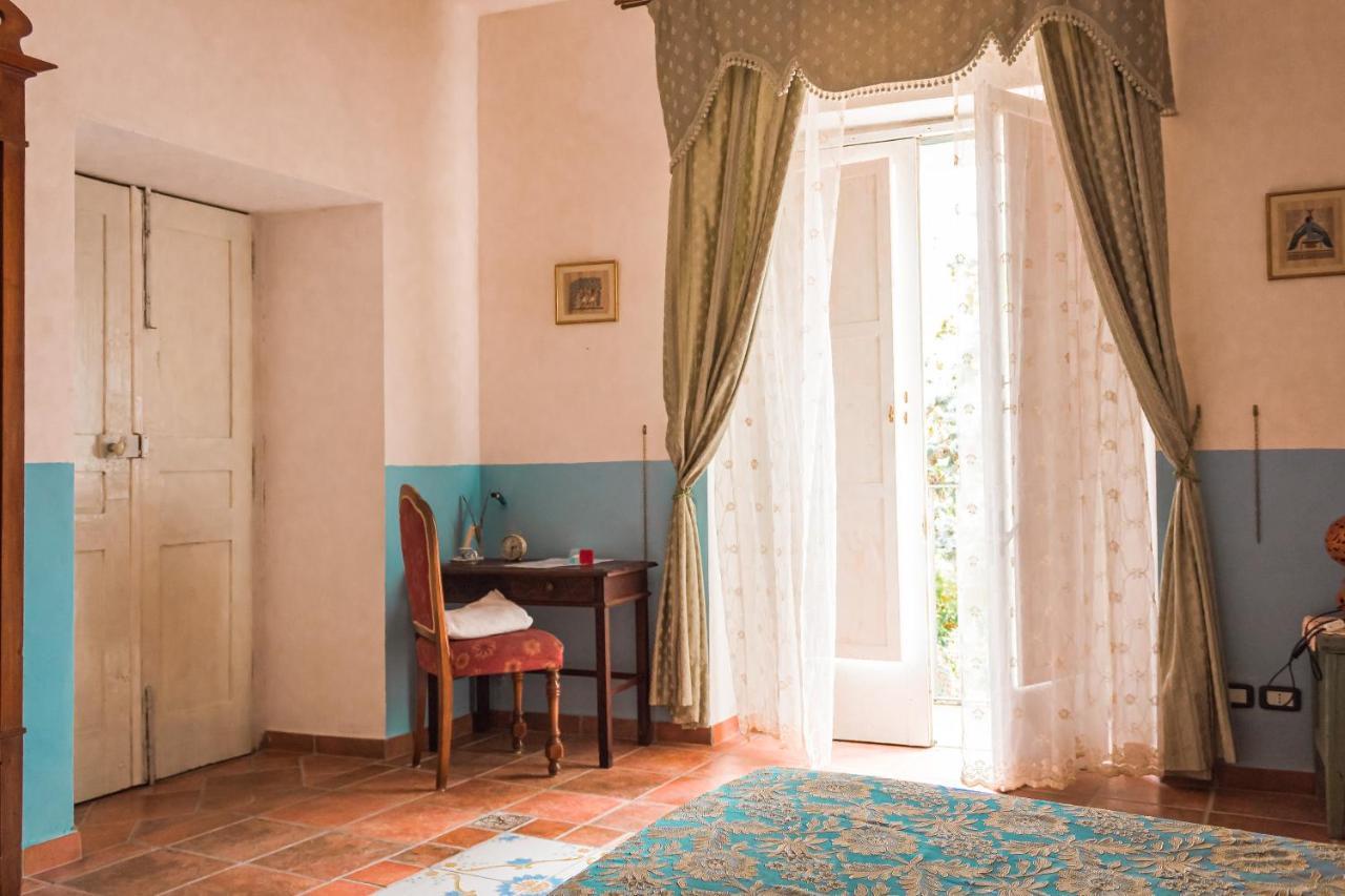 Palazzo Pascale Bed and Breakfast Casal Sottano Eksteriør billede